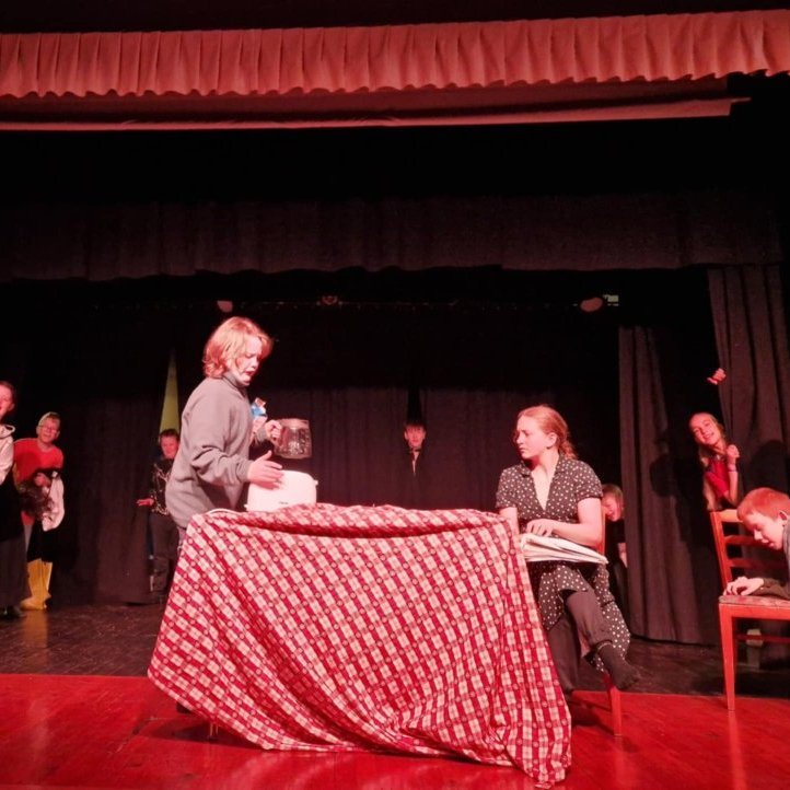 e0df2779-b4dc-4572-a103-86b4b3195c16