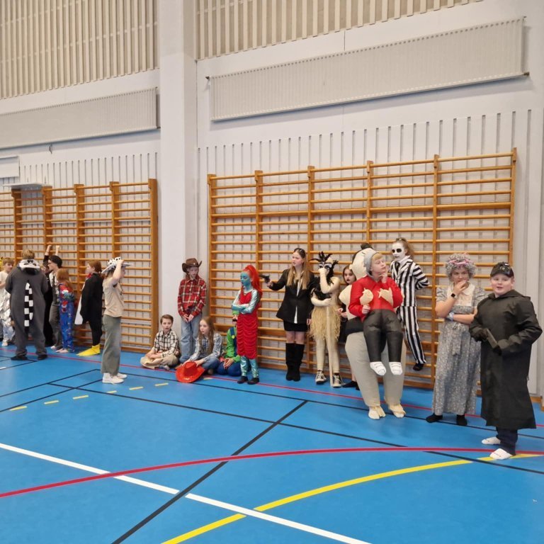 1317db23-276b-46f6-a124-bde1b19ab631