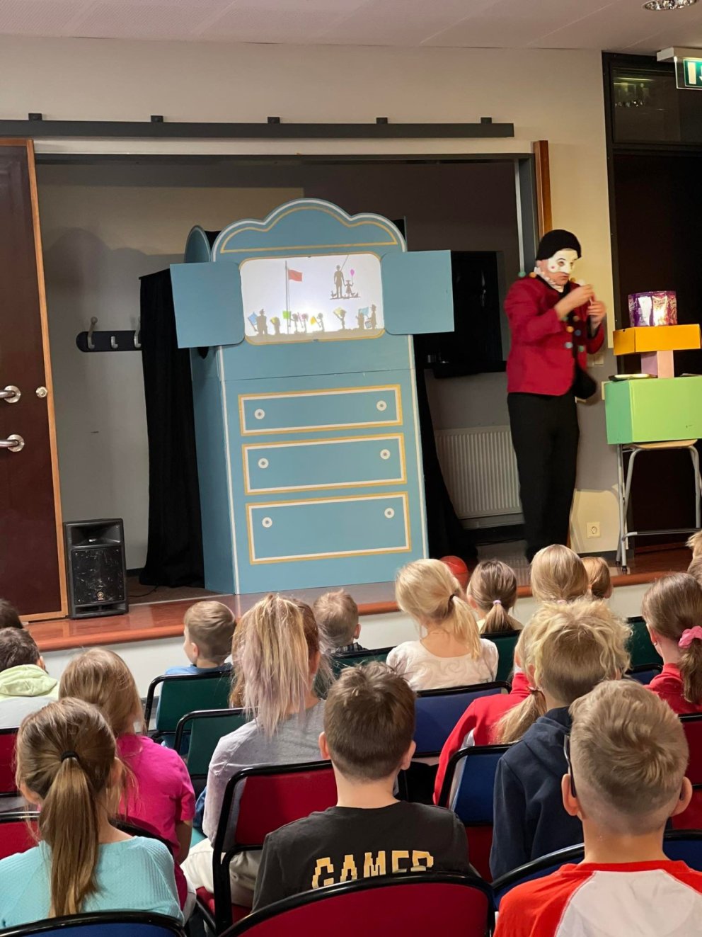 Komedíuleikhúsið í Vopnafjarðarskóla