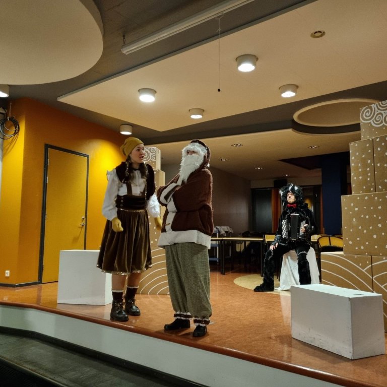 Ævintýri á aðventunni